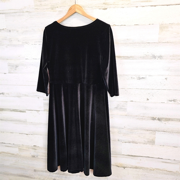 NWT LBisse Velvet Fit & Flare Dress 1X Black Cocktail Party Evening Made in USA - Picture 6 of 14